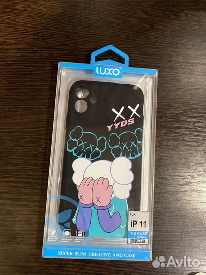 Чехол на iPhone 11