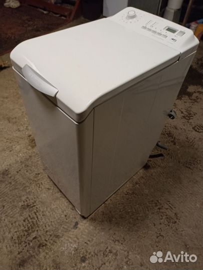 Стиральная машина с вертикальной загрузкой