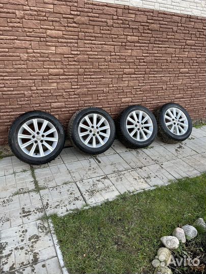 Nitto Therma Spike (NTSPK-B02) 225/55 R17 T