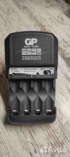 Зарядное устройство GP NiMH NiCd 4 слота