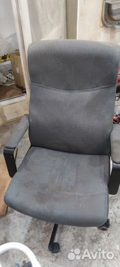 Компьютерное кресло