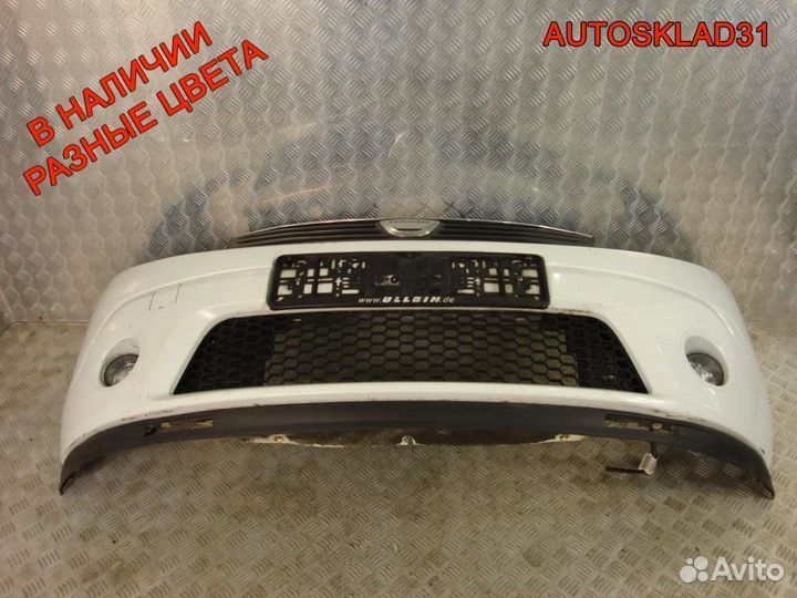 Бампер передний Renault Sandero 1 8200526596