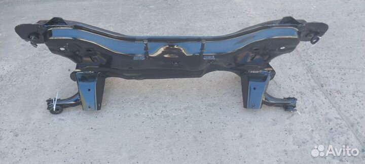 Подрамник передний Hyundai Getz рест