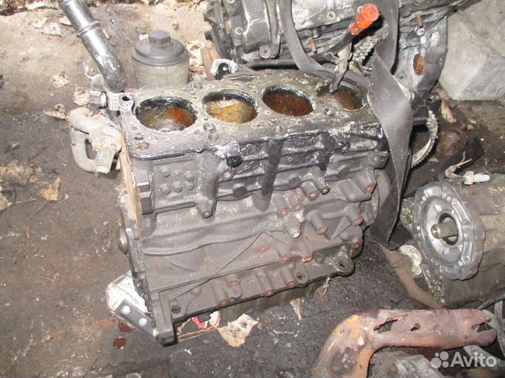 Блок цилиндров VW T5 Golf V BRS