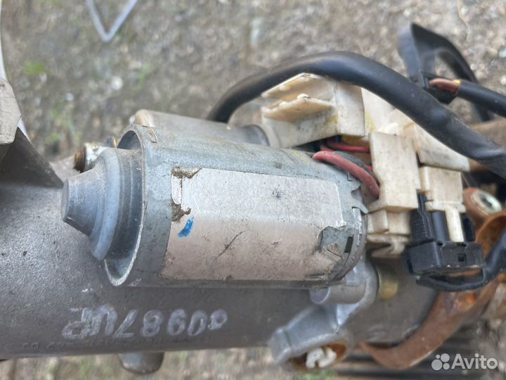 Рулевой вал w140 1997