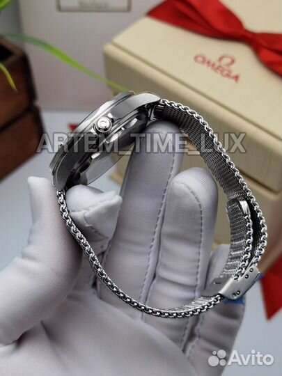 Мужские часы Omega seamaster diver 300M 007