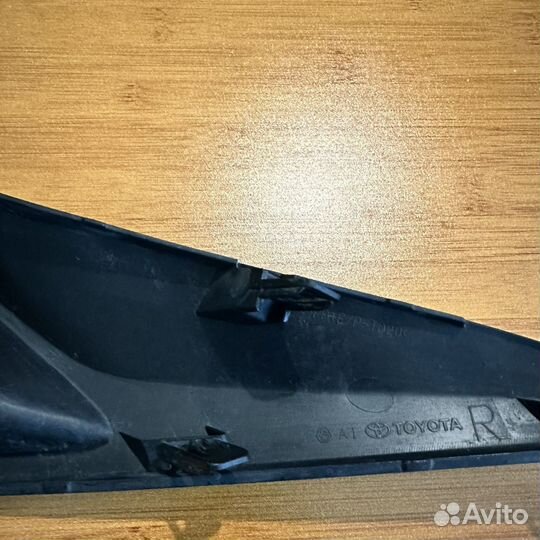 Заглушки противотуманных фар Toyota Aqua 2017-2020