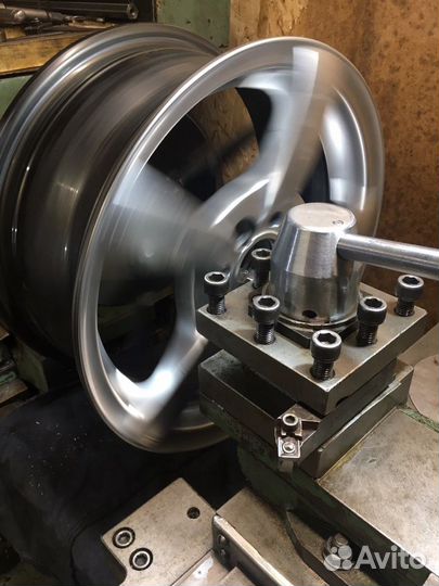 Токарные работы