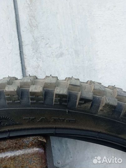 Велопокрышки 26 2.35