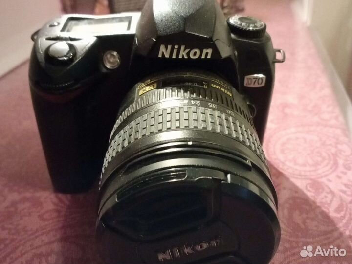 Nikon D70 +Nikkor 18-70mm 1:3.5-4.5G + сумка