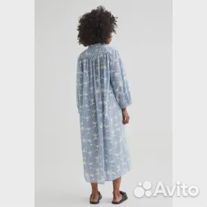Платье-рубашка до середины икры H&M, голубой/ракуш