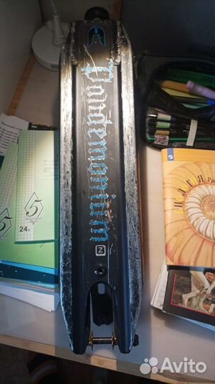 Дека этик пандемониум для трюкового самоката