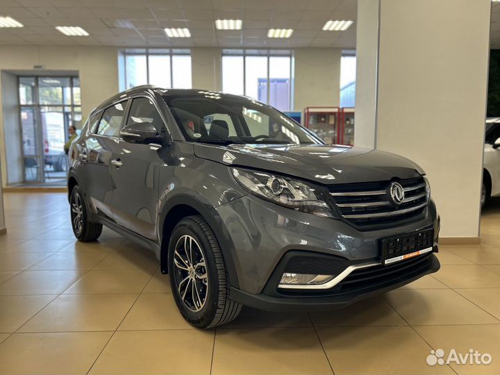 Dongfeng 580 1.5 CVT, 2024