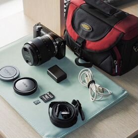 Sony a5000 kit + комплект