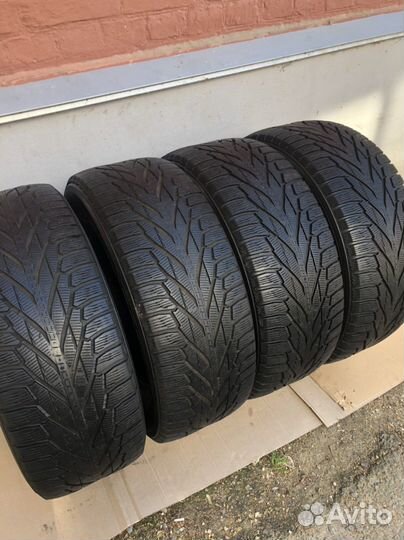 Nokian Tyres Hakkapeliitta R2 SUV 285/60 R18 116R
