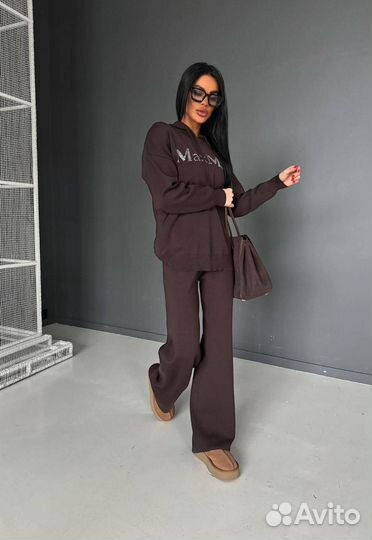 Стильный тёплый костюм Max Mara