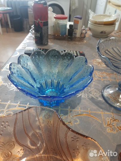 Салатницы, конфетницы, хрусталь, цветное стекло