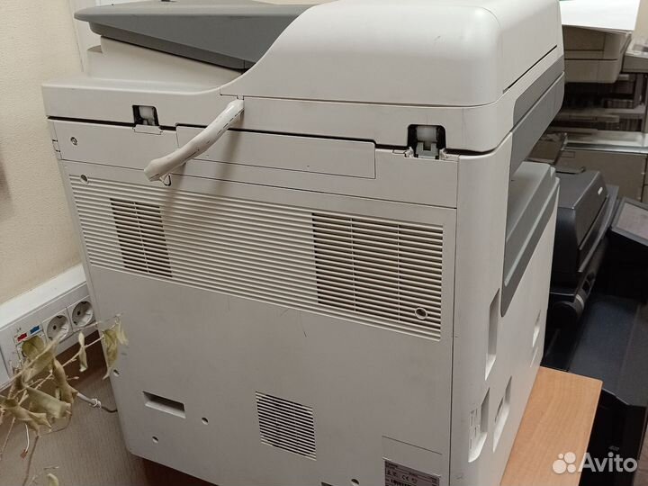 Мфу лазерный цветной А3 Canon F159200