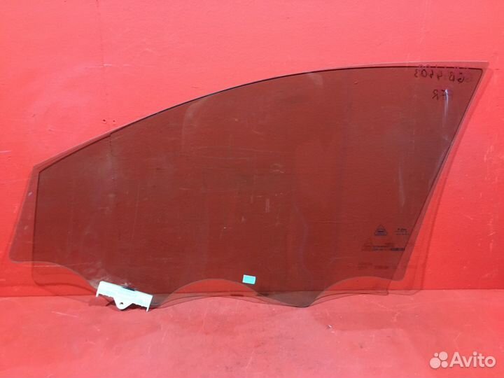 Стекло двери переднее правое Kia Ceed 3 (Cd)