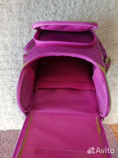 Школьный рюкзак