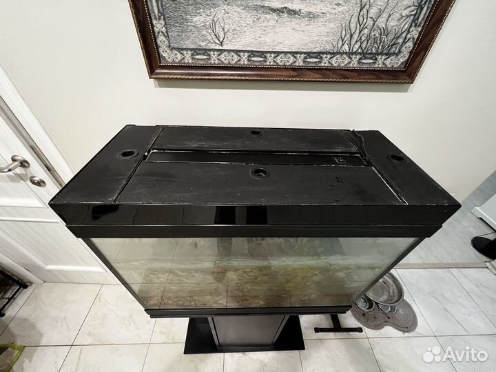 Аквариум с тумбой