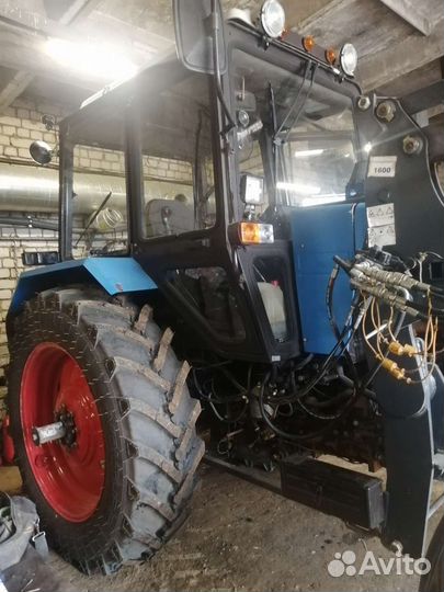 Трактор МТЗ (Беларус) 1221.2, 2005