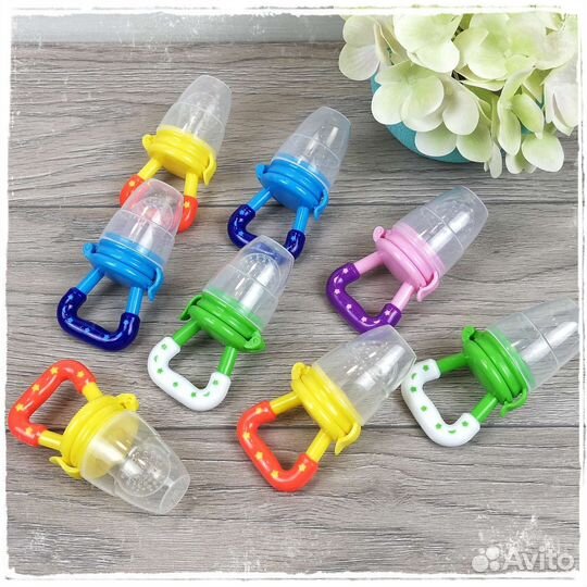 Ниблер силиконовый. Для первого прикорма нимблер
