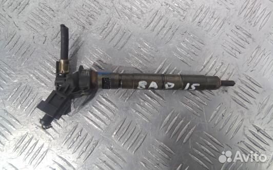Форсунка дизельная audi A6 C6 (8AD15AL02)