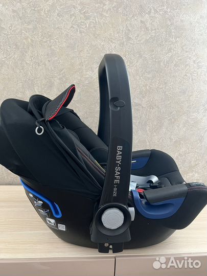Автокресло britax romer