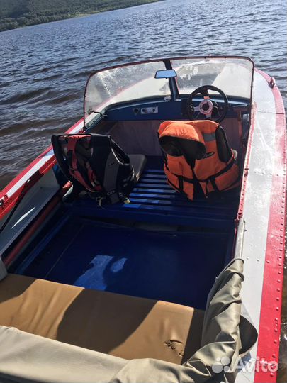 Продам лодку Прогресс 2 с мотором Yamaha 50