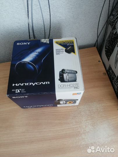 Кассетная камера sony dcr hc27e