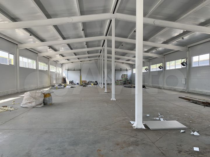 Свободного назначения, 1000 м²