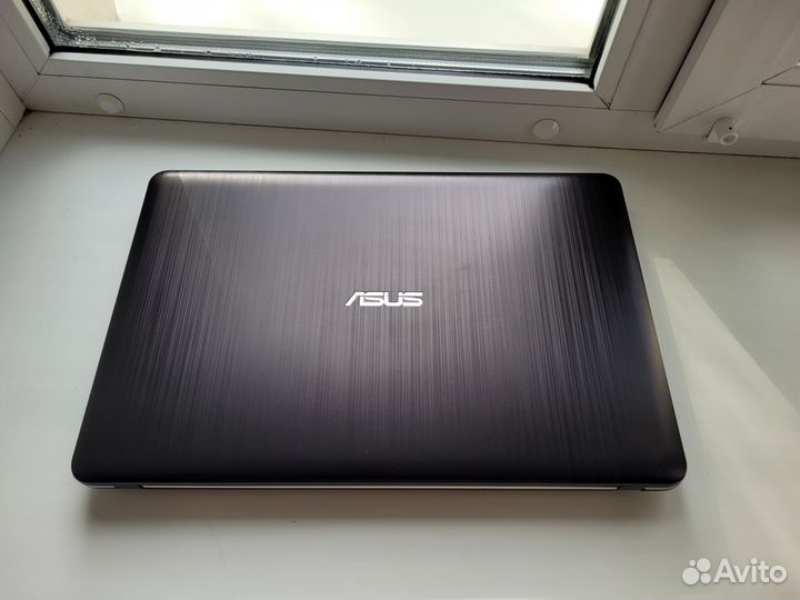 Современный asus для работы и учёбы