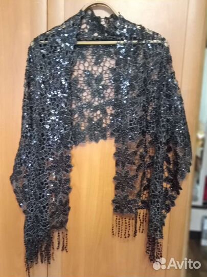 Палантин нарядный с палками и люрексом