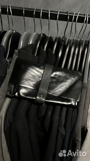 Авангардный кошелек guidi