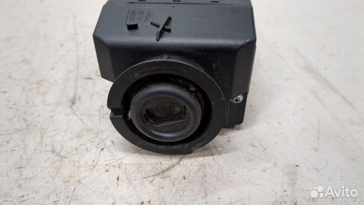 Замок зажигания Mercedes Vito W639, 2004