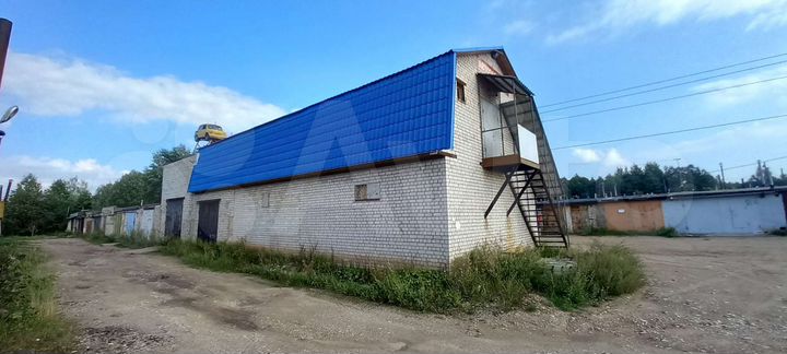 Здание, 350 м²