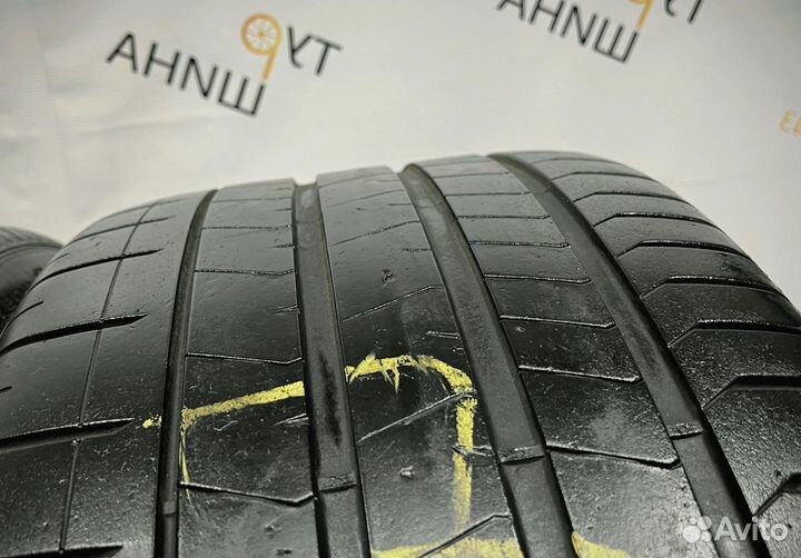 Pirelli P Zero PZ4 325/30 R23 94Y