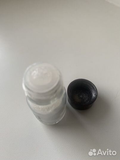 Тени для век сухие Yves Rocher