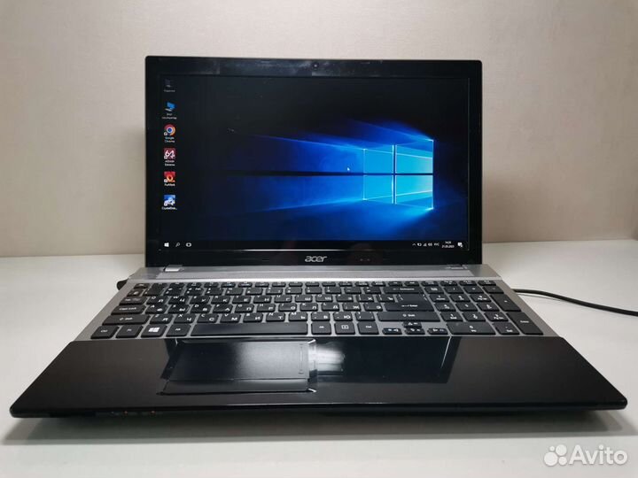 Acer V3 551G -AMD A8-3520m/ AMD HD 7600m/ 8Gb /SSD