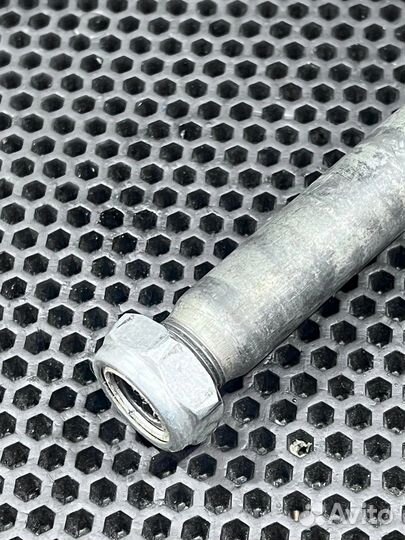 Задняя ось Yamaha YZ 250F 2006-2009