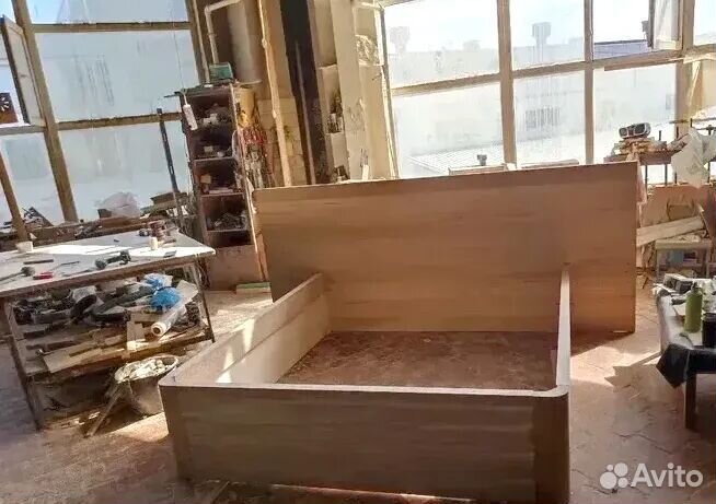 Кровать под старину. Натуральное дерево