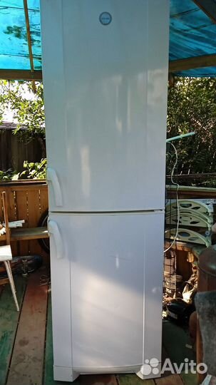 Холодильник бу электролюкс