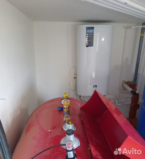 Продам газгольдер на 900л,1100л,1400л