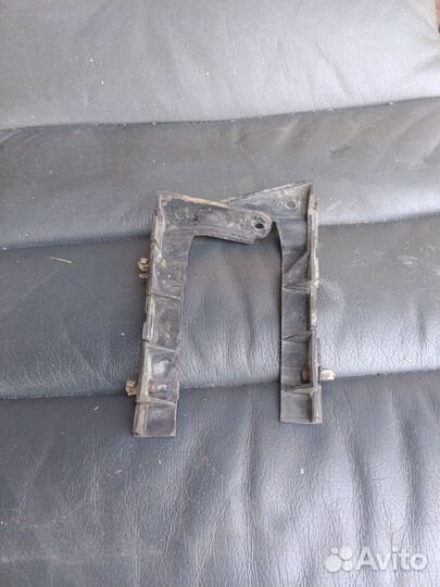 Кронштейны переднего бампера ауди а8 audi s8 d3