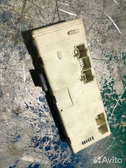 Блок управления крышкой багажника Mercedes-Benz