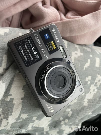 Компактный фотоаппарат Sony cyber shot DSC-W300