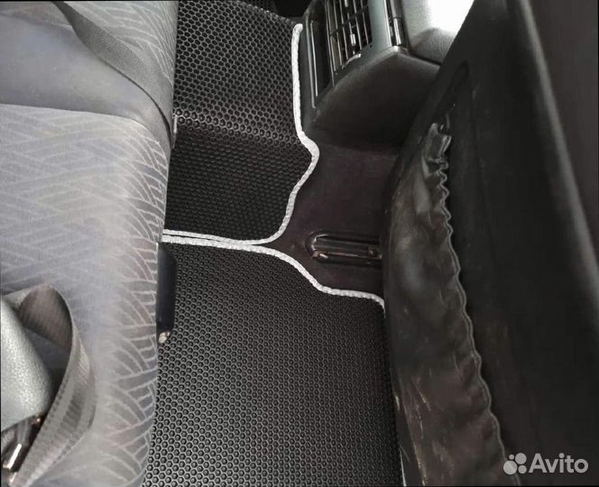 3D автомобильные коврики на любое авто