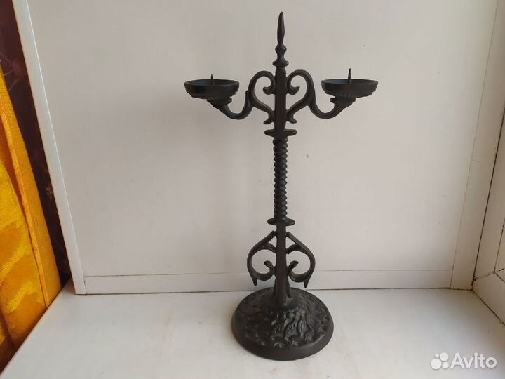 Подсвечник на две свечи Касли, чугун, литье