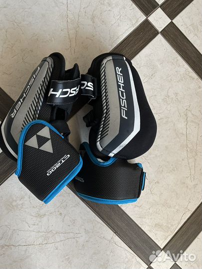 Налокотники хоккейные fisher